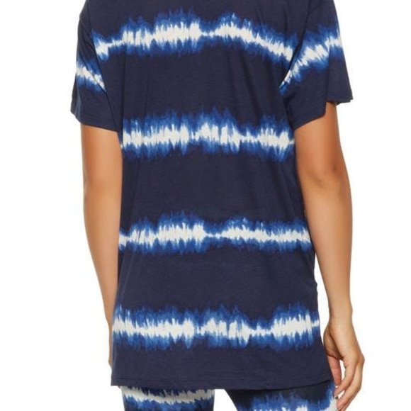 *NWT*  Tie Dye Pocket Tee in Navy - Picture 2 of 3